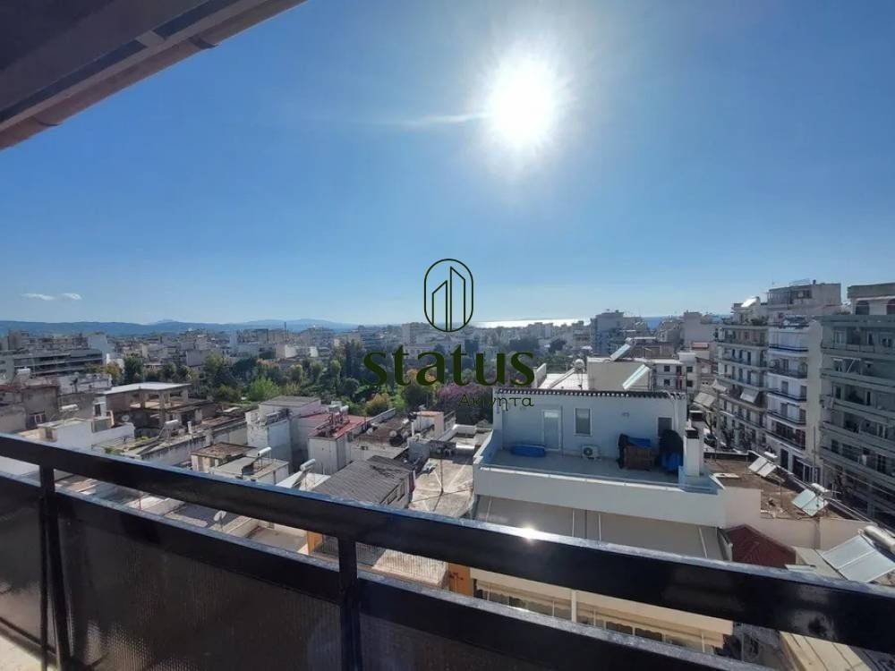 Θέα απο μπαλκόνι