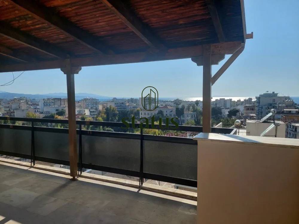 Θέα απο μπαλκόνι