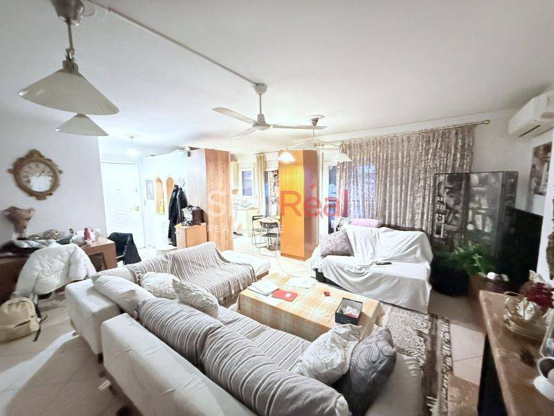 Σαλοκουζίνα