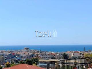 Θέα απο μπαλκόνι