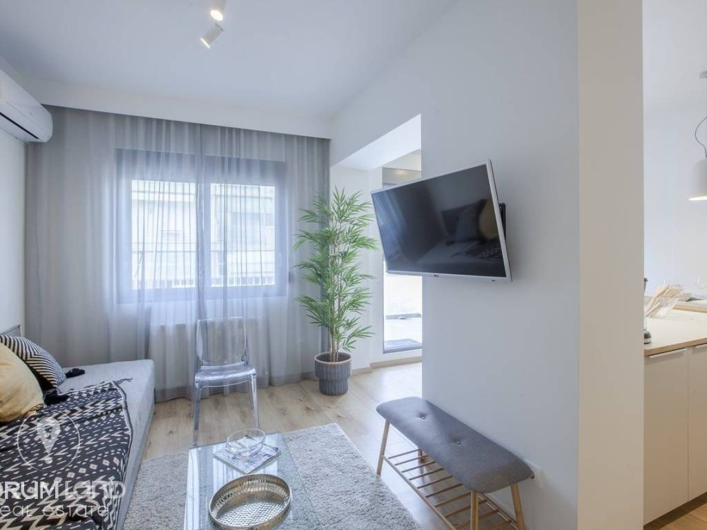 Forumland Real Estate, Σαλοκουζίνα