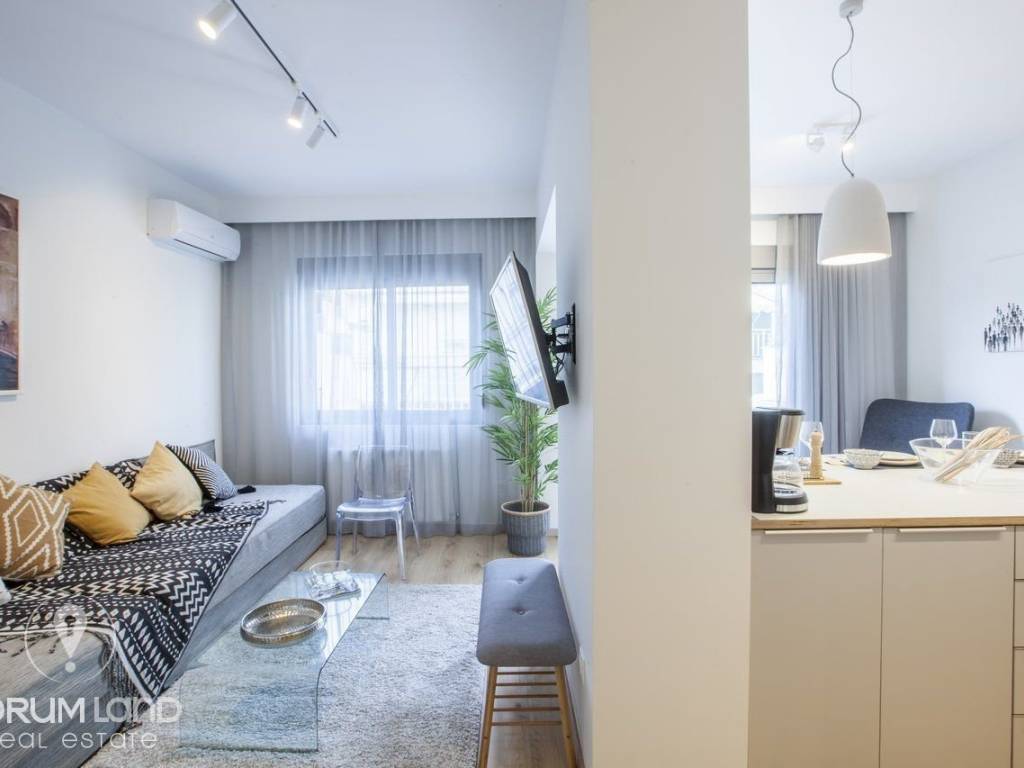 Forumland Real Estate, Σαλοκουζίνα