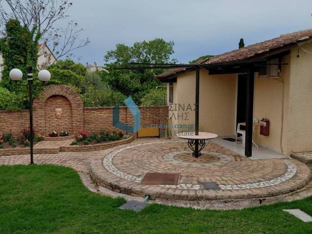 Κοινοχρηστος κήπος 