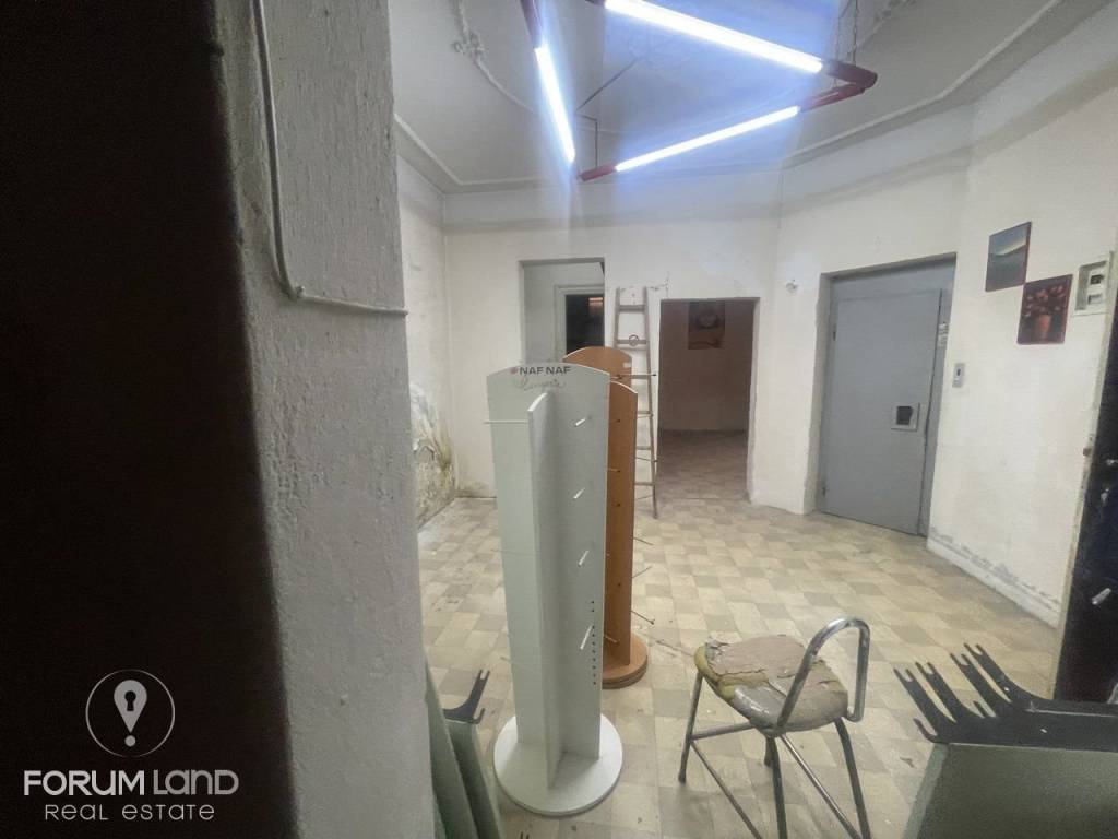 Forumland Real Estate, Εσωτερική όψη