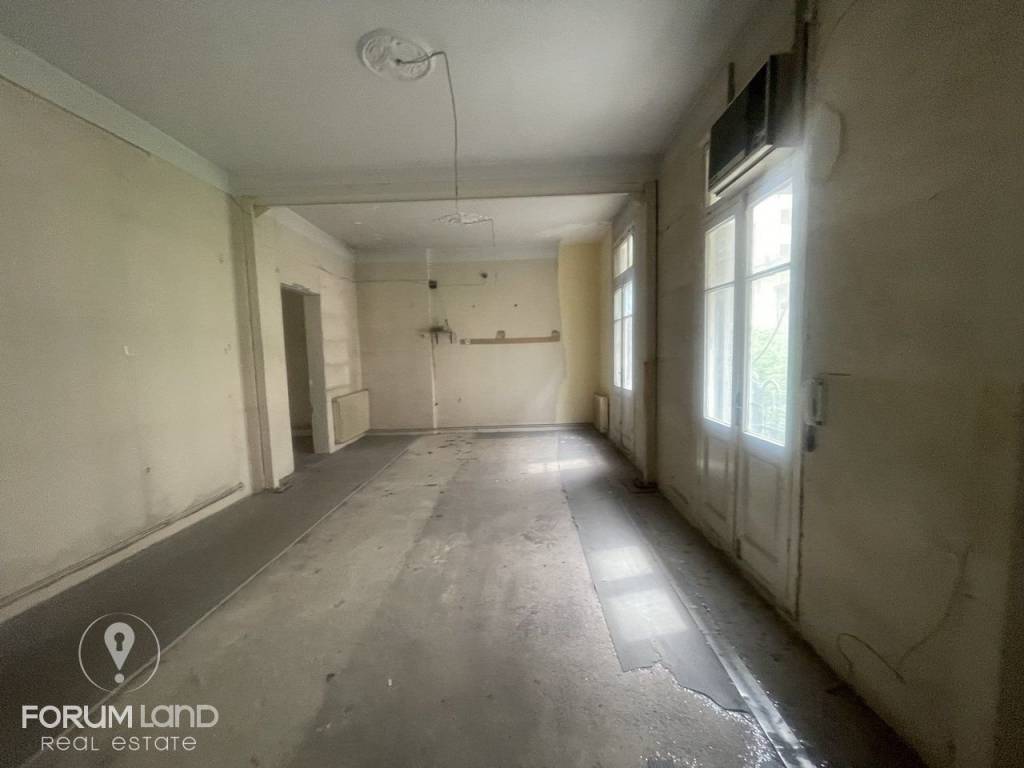 Forumland Real Estate, Εσωτερική όψη