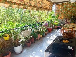 Θέα από μπαλκόνι