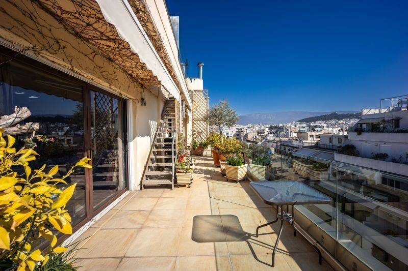 Θέα από μπαλκόνι,Μπαλκόνι