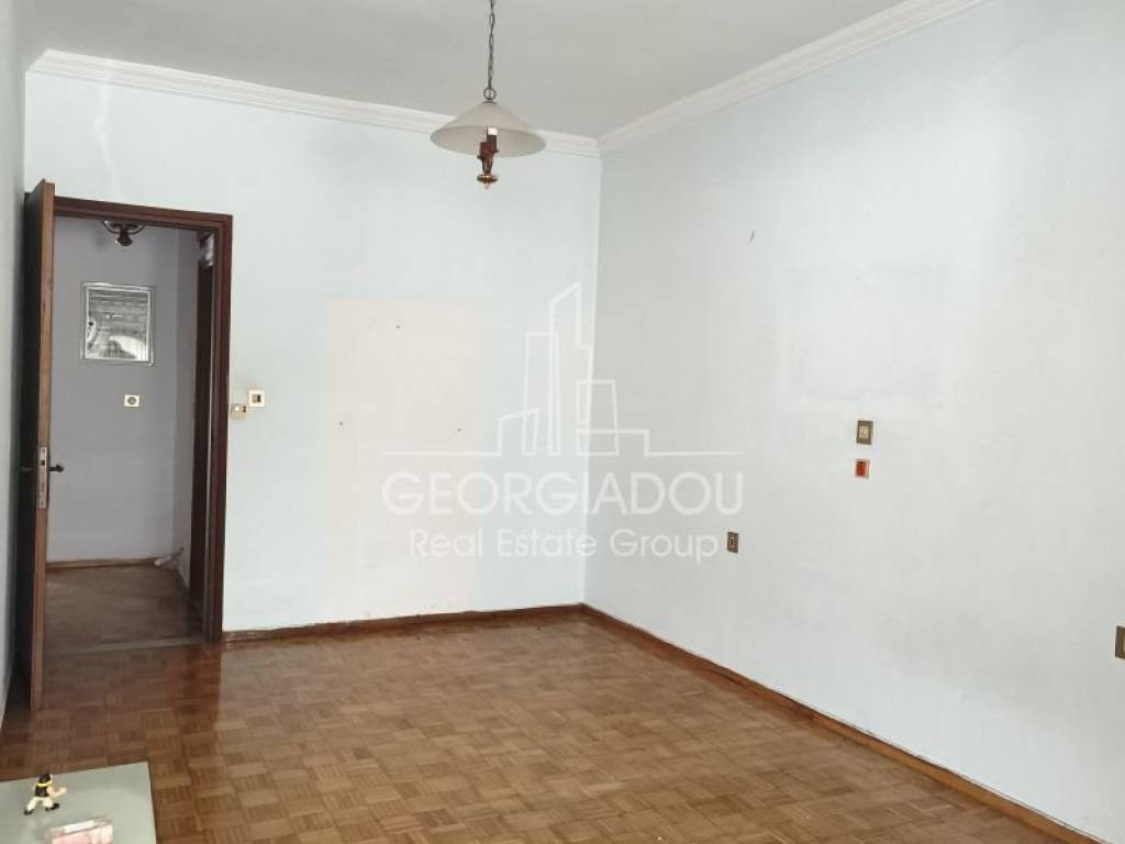 Υπνοδωμάτιο,1