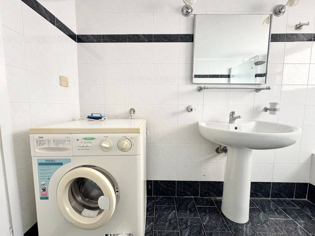 πλυντηριο ρουχων