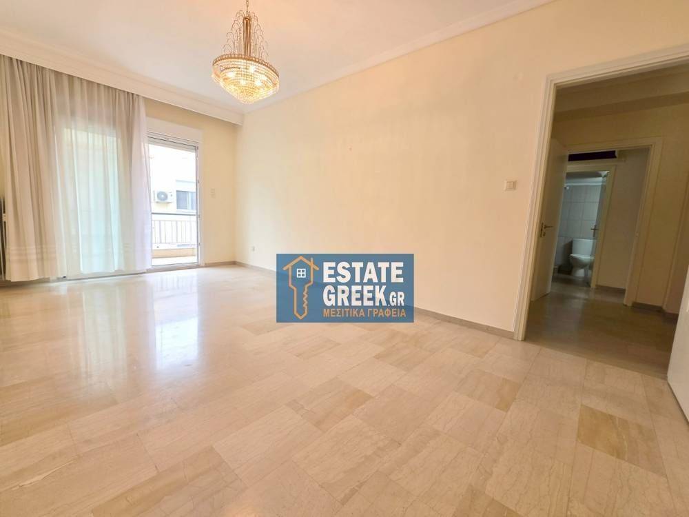 ★ ΑΜΕΣΑ ΔΙΑΘΕΣΙΜΟ ★ Με 2 + 1 υπνοδωμάτια ★ Μερικώς ανακαινισμένο ★ 