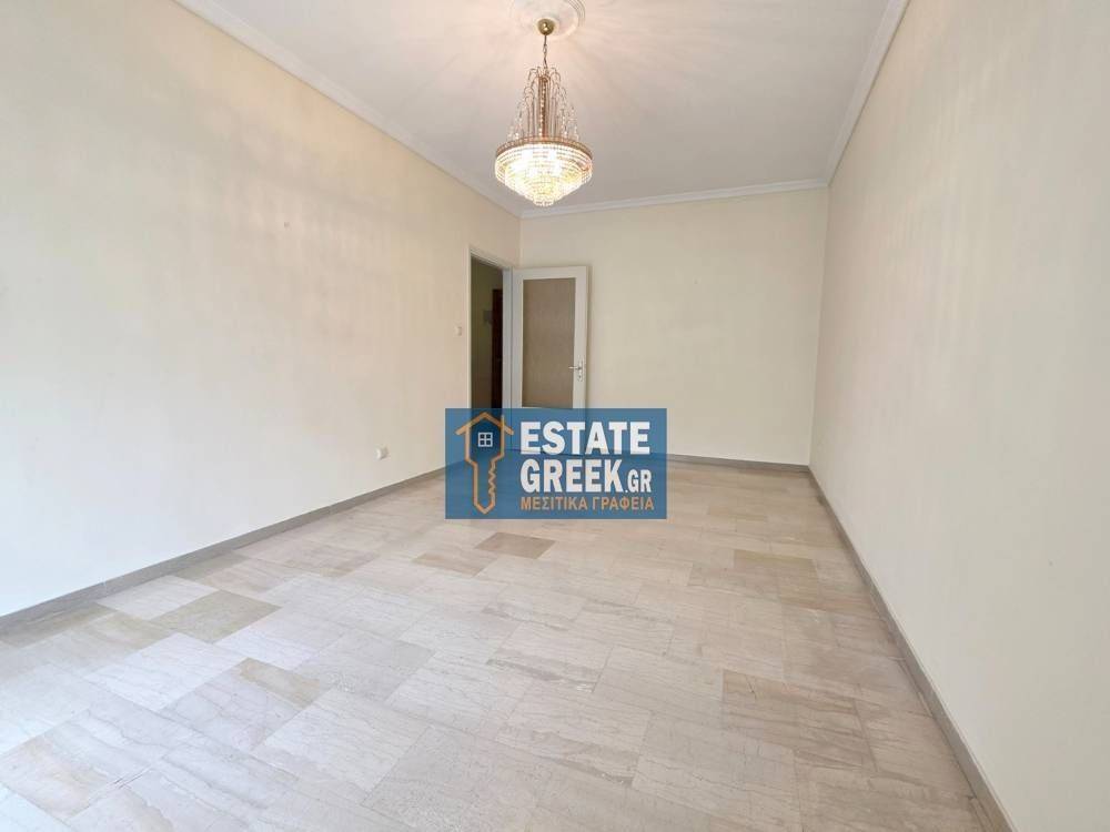 ★ ΑΜΕΣΑ ΔΙΑΘΕΣΙΜΟ ★ Με 2 + 1 υπνοδωμάτια ★ Μερικώς ανακαινισμένο ★ 