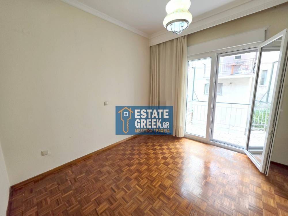 ★ ΑΜΕΣΑ ΔΙΑΘΕΣΙΜΟ ★ Με 2 + 1 υπνοδωμάτια ★ Μερικώς ανακαινισμένο ★ 