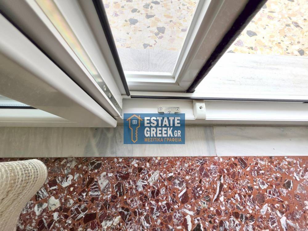 ★ ΑΜΕΣΑ ΔΙΑΘΕΣΙΜΟ ★ Με 2 + 1 υπνοδωμάτια ★ Μερικώς ανακαινισμένο ★ 