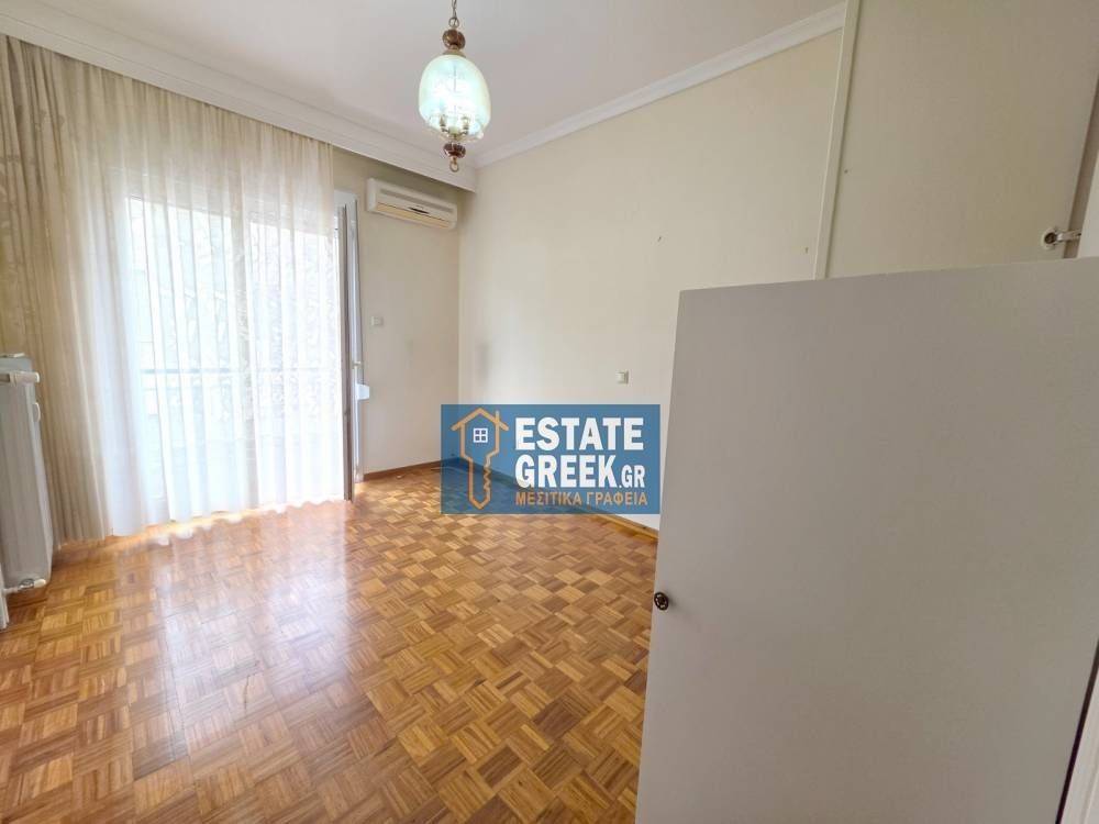 ★ ΑΜΕΣΑ ΔΙΑΘΕΣΙΜΟ ★ Με 2 + 1 υπνοδωμάτια ★ Μερικώς ανακαινισμένο ★ 