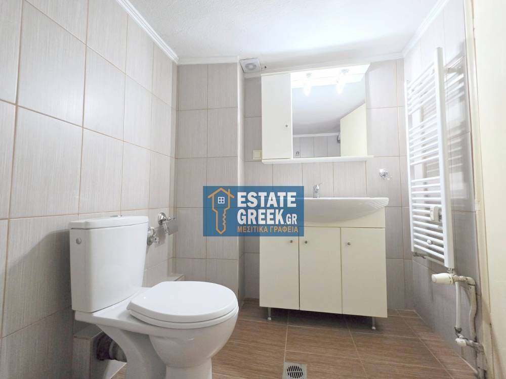 ★ ΑΜΕΣΑ ΔΙΑΘΕΣΙΜΟ ★ Με 2 + 1 υπνοδωμάτια ★ Μερικώς ανακαινισμένο ★ 