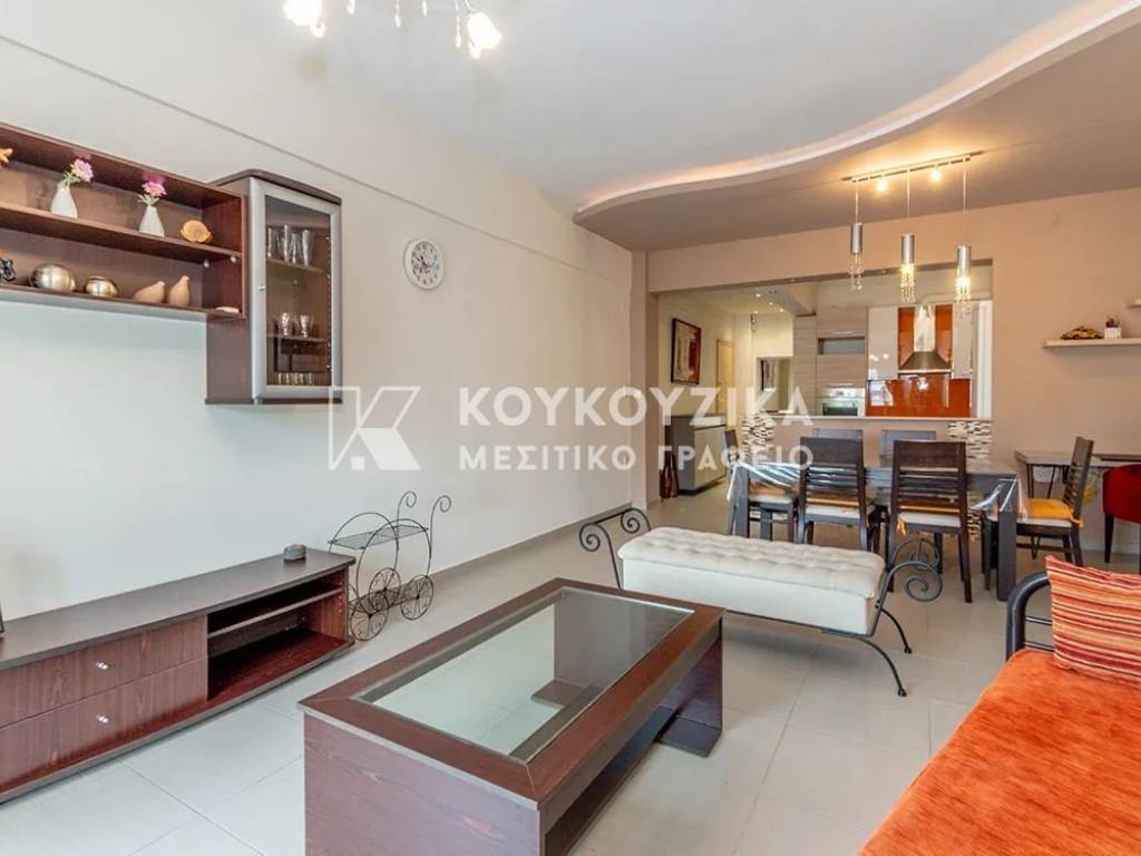 Σαλοκουζίνα