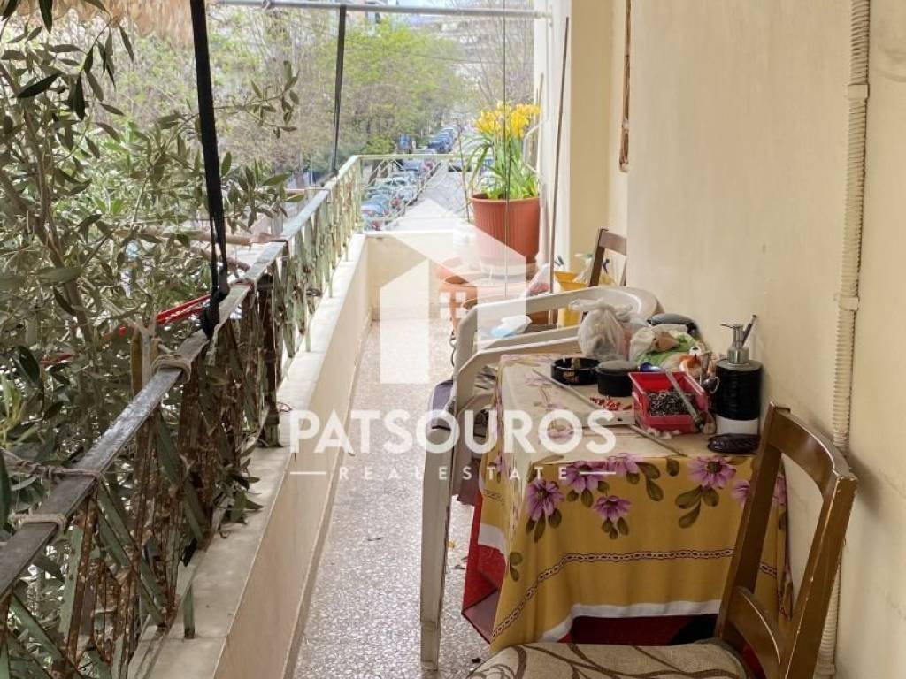 Θέα από μπαλκόνι