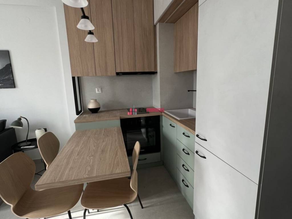 ΣΑΛΟΚΟΥΖΙΝΑ