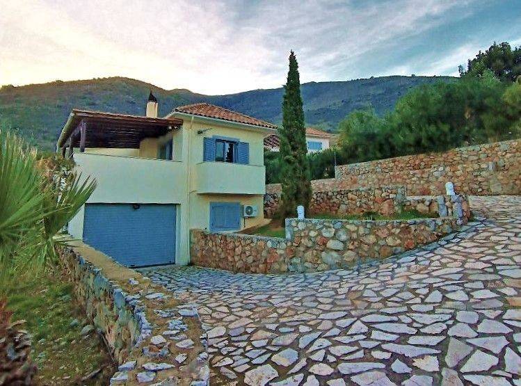 40 T.M. KLEISTO PARKING E BOETHETIKO CHORO