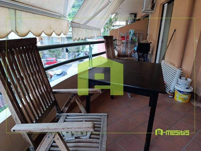 Θέα από μπαλκόνι