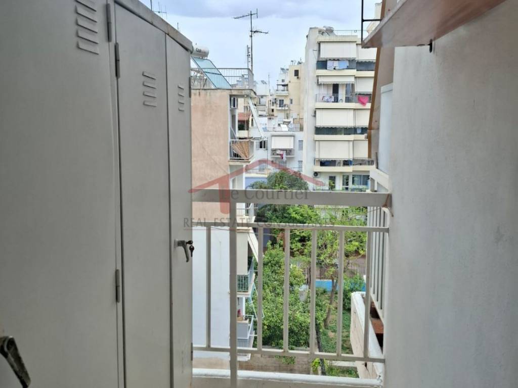 Θέα από μπαλκόνι