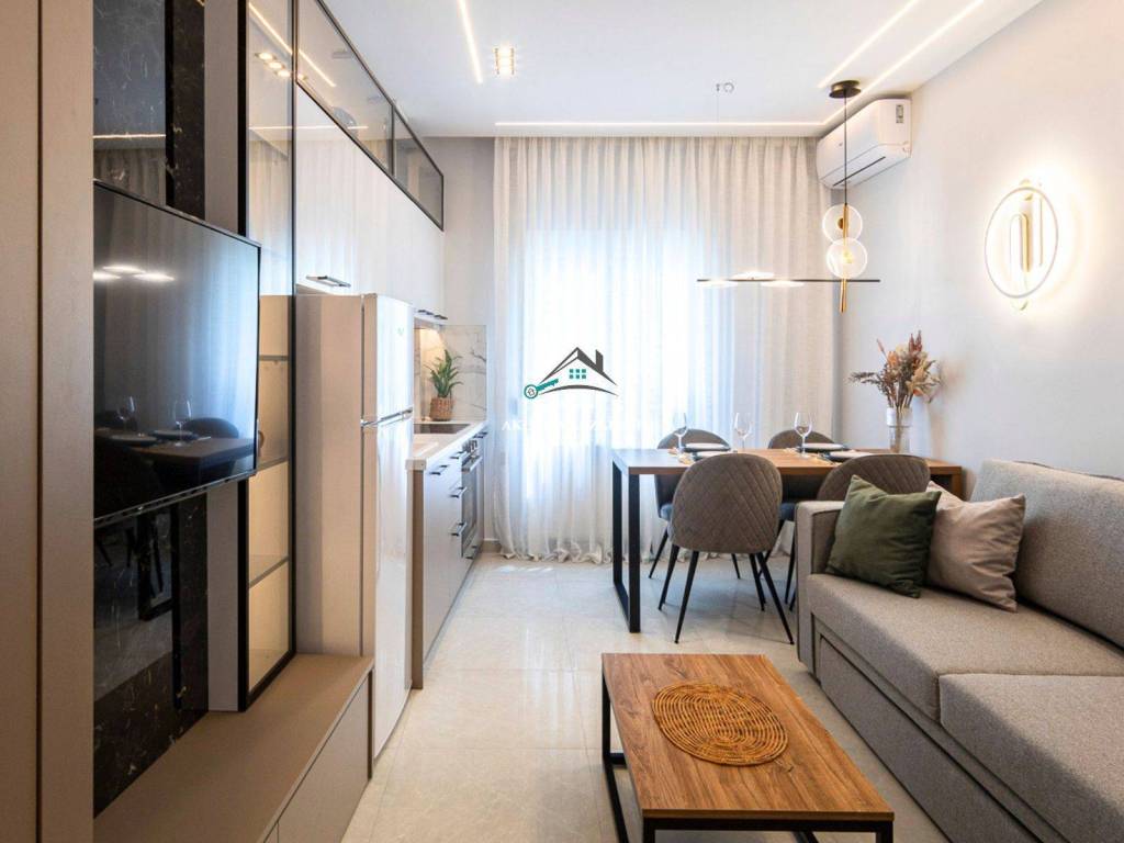 Σαλοκουζίνα