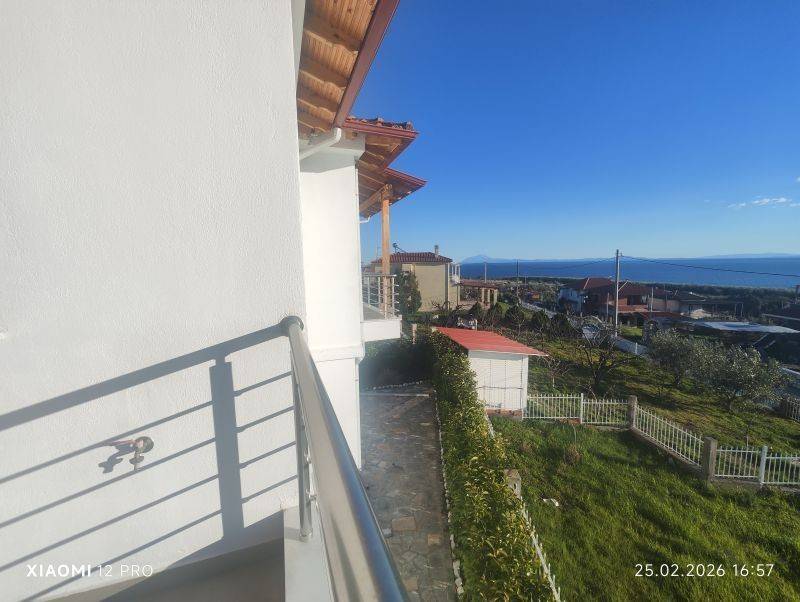 Θέα από μπαλκόνι