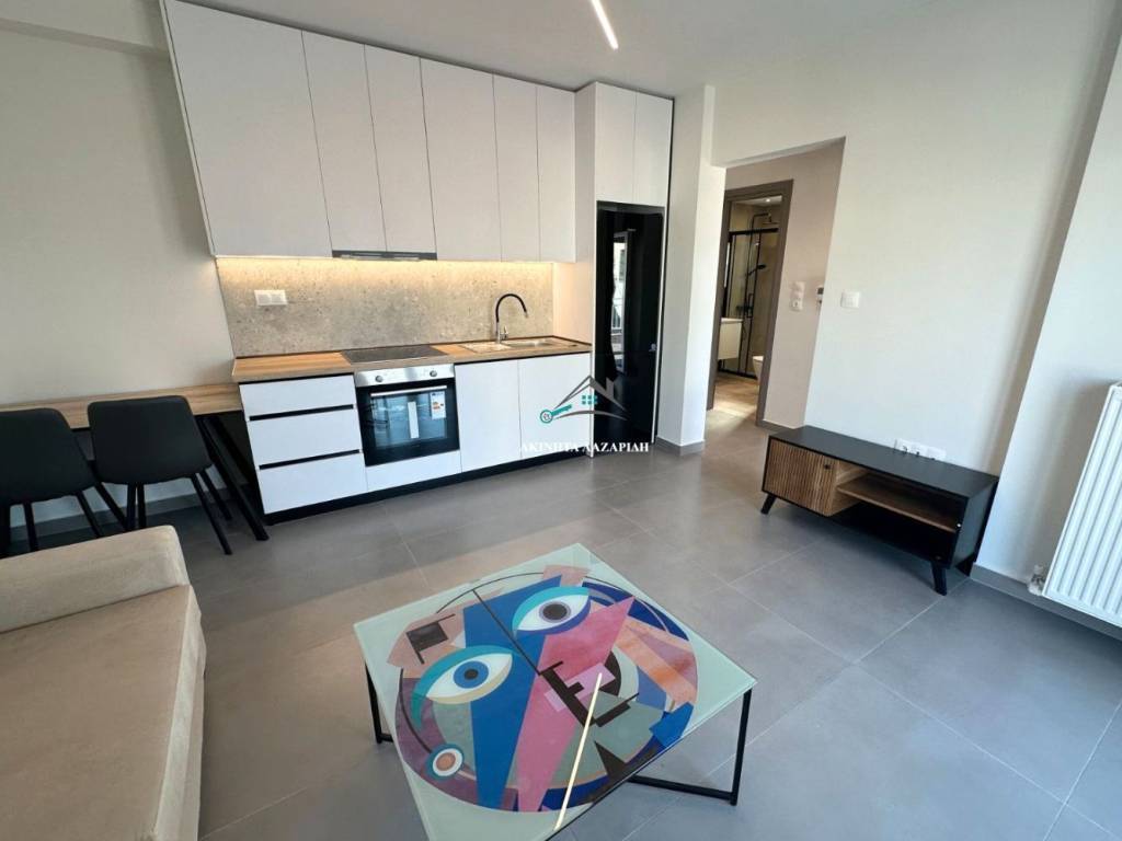 Σαλοκουζίνα