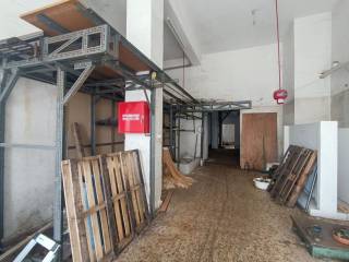 Αποθήκη Προς Πώληση στον Άγιο Δημήτριο