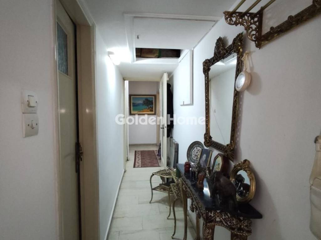 Χολ - Διάδρομος