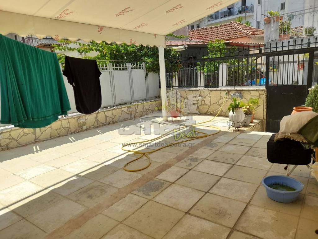 Εξωτερικοι χώροι