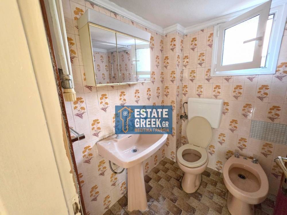 ★ ΑΜΕΣΑ ΔΙΑΘΕΣΙΜΟ ★ Με 2 υπνοδωμάτια και μεγάλο χωλ ★ Αποθήκη 3τμ