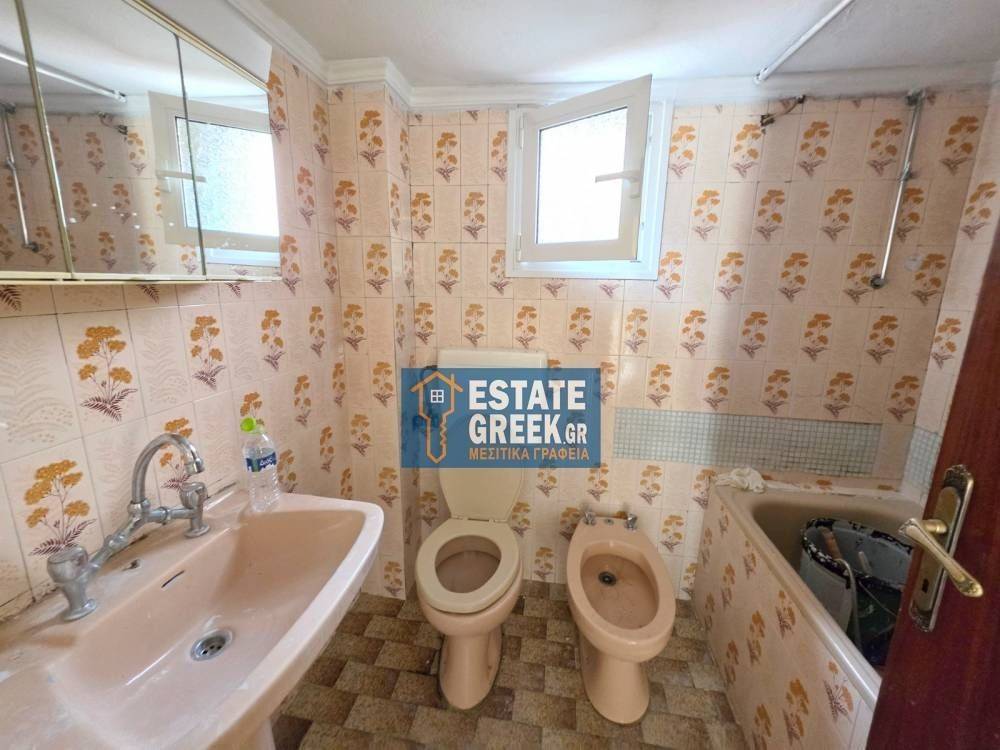 ★ ΑΜΕΣΑ ΔΙΑΘΕΣΙΜΟ ★ Με 2 υπνοδωμάτια και μεγάλο χωλ ★ Αποθήκη 3τμ