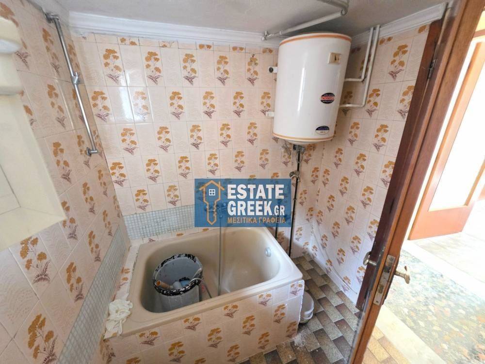 ★ ΑΜΕΣΑ ΔΙΑΘΕΣΙΜΟ ★ Με 2 υπνοδωμάτια και μεγάλο χωλ ★ Αποθήκη 3τμ