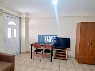 Ενοικιάζεται Studio 30τ.μ. με πρόσοψη 3μ.