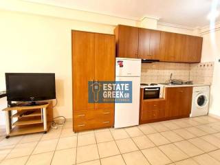 Ενοικιάζεται Studio 30τ.μ. με πρόσοψη 3μ.