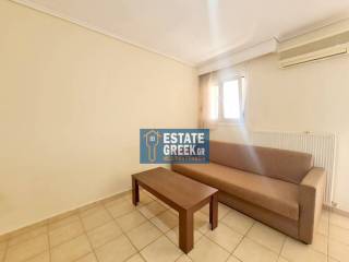 Ενοικιάζεται Studio 30τ.μ. με πρόσοψη 3μ.