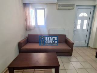 Ενοικιάζεται Studio 30τ.μ. με πρόσοψη 3μ.