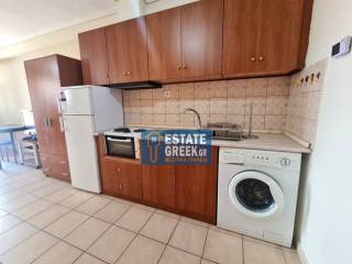 Ενοικιάζεται Studio 30τ.μ. με πρόσοψη 3μ.