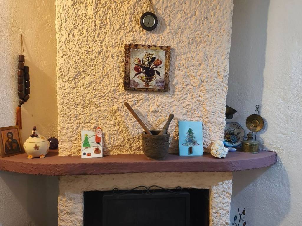 Τζάκι στο ισόγειο, 2o τζάκι στο playroom