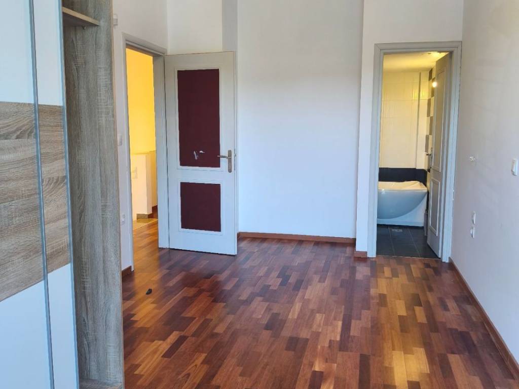 4 πολύ άνετα υπνοδωμάτια