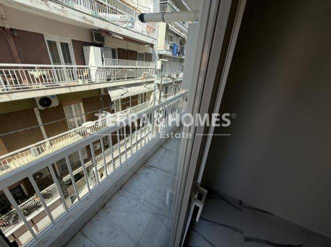 Θέα από μπαλκόνι