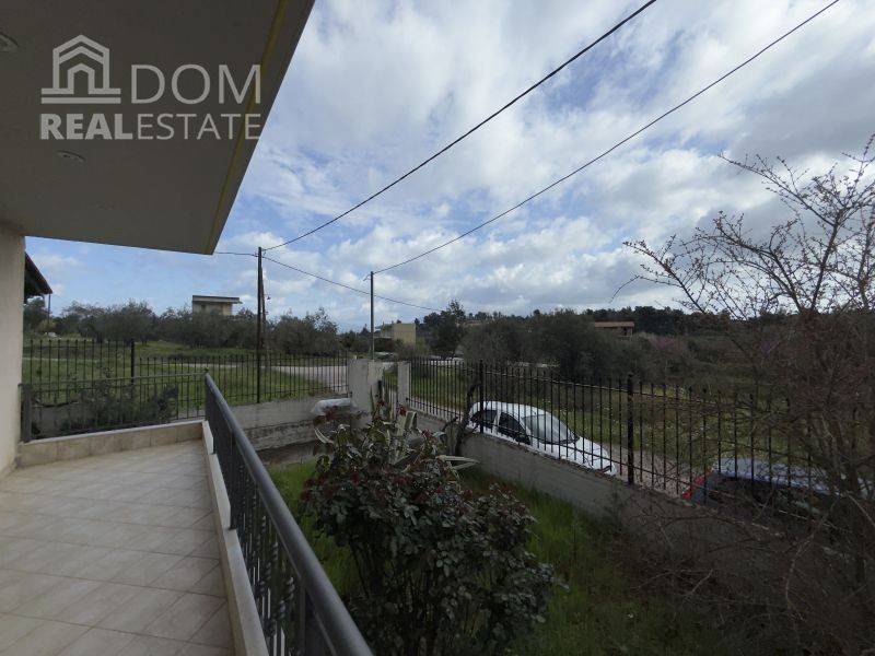 Θέα από μπαλκόνι