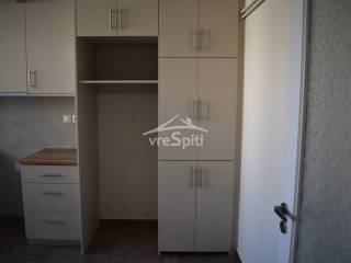 ΚΟΥΖΙΝΑ ΘΕΣΗ ΓΙΑ ΜΕΓΑΛΟ ΠΛΥΝΤΗΡΙΟ ΔΕΞΙΑ