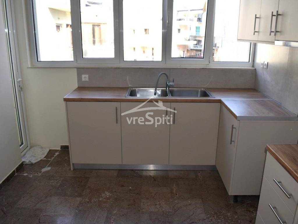 ΑΠΟΨΗ ΚΟΥΖΙΝΑΣ