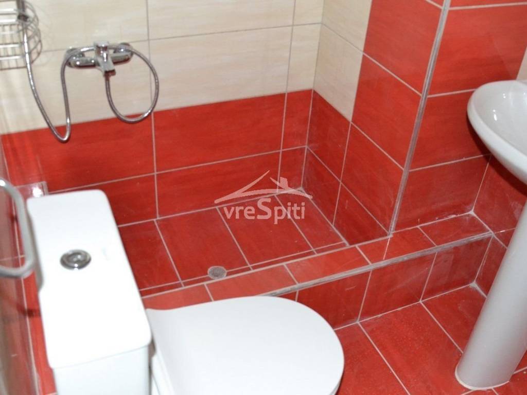 ΑΠΟΨΗ ΛΟΥΤΡΟΥ