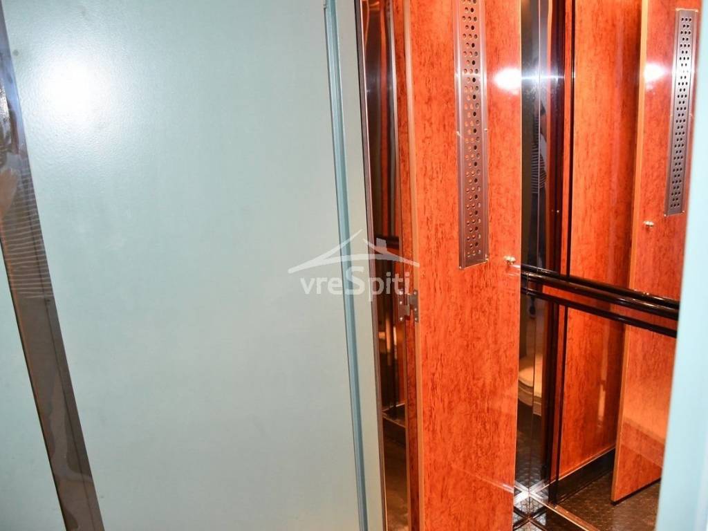 ΑΠΟΨΗ ΔΙΑΜΕΡΙΣΜΑΤΟΣ