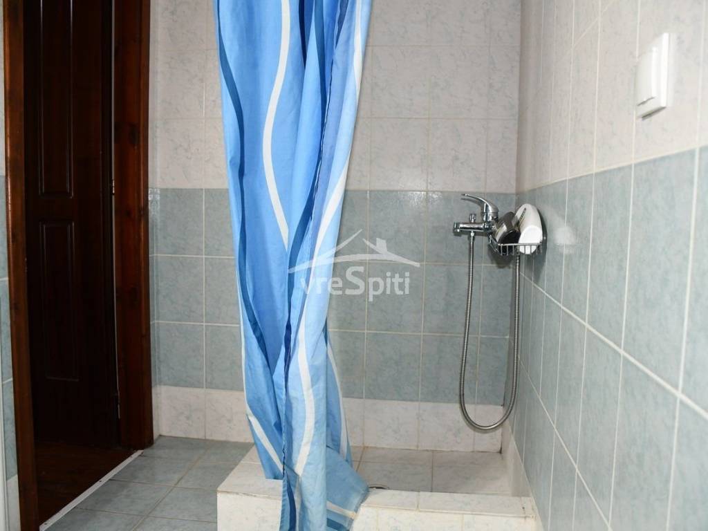 ΑΠΟΨΗ ΜΠΑΝΙΟΥ