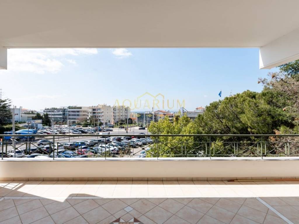 Θέα από μπαλκόνι