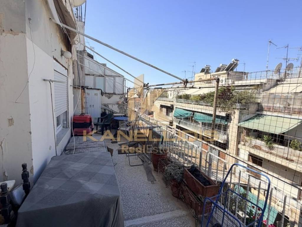 Θέα από μπαλκόνι